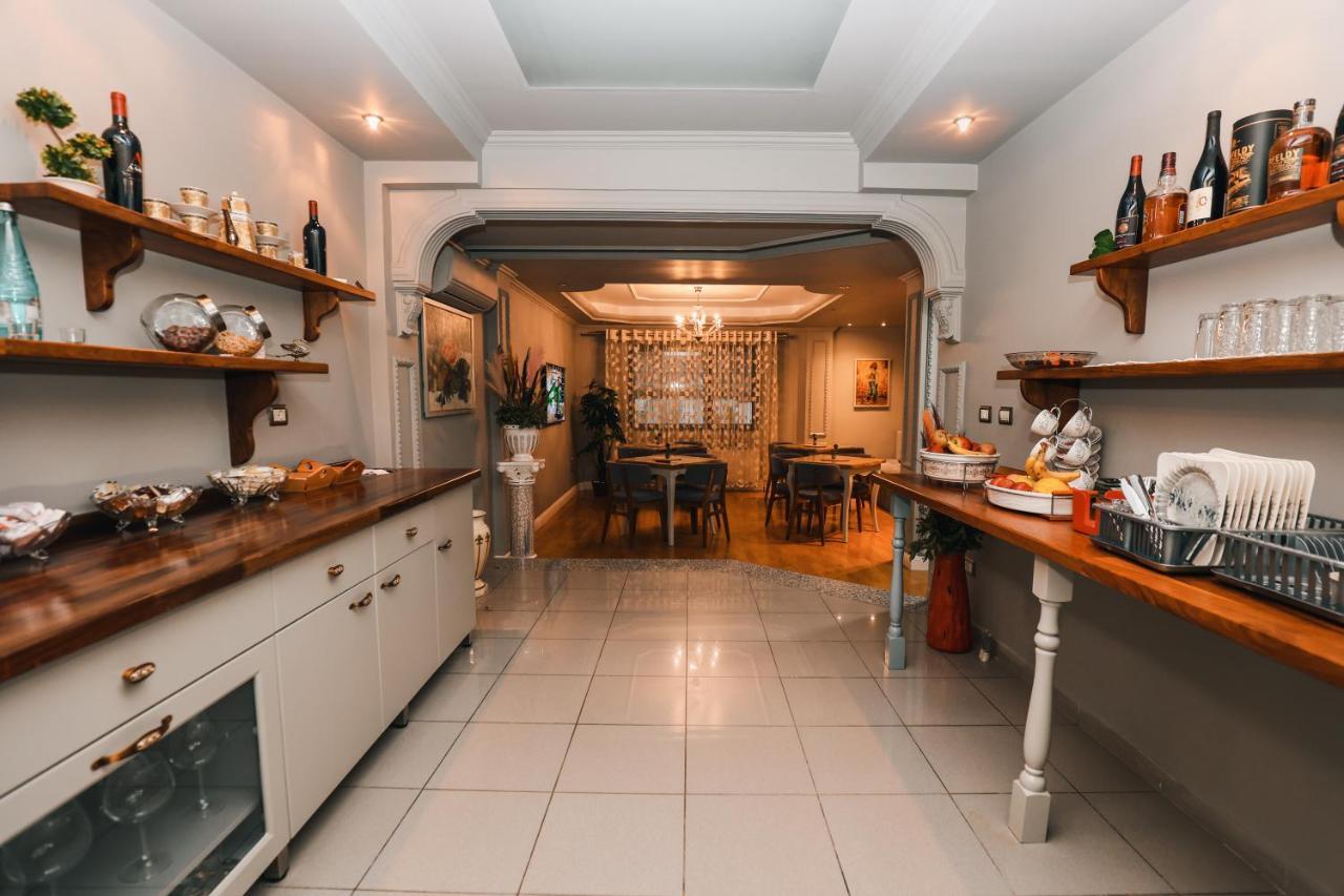 Vila Mariss Korça Kültér fotó